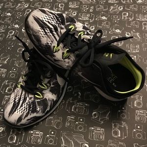 Nike Free TR Fit 5 in Black and White